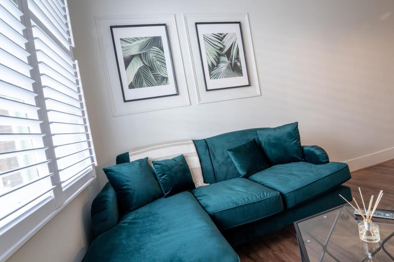 Watergate Penthouse - New 2 Bed Luxury Apartment In City Centre Chester Exterior foto